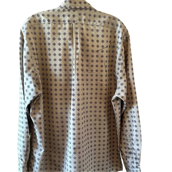 Hunt Club Men’s Long Sleeve Button Down Collared Dress Shirt Made in Jamaica - Picture 2 of 7